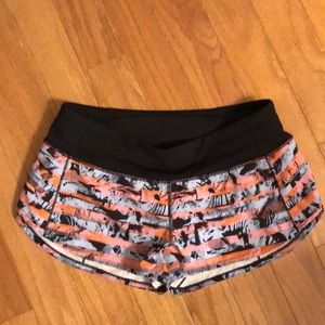 Lululemon Speed Up Short 2.5